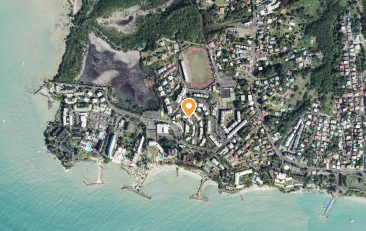 Maison mitoyenne , piscine,Citerne, jardin, parking, plage Le Gosier  Eksteriør bilde